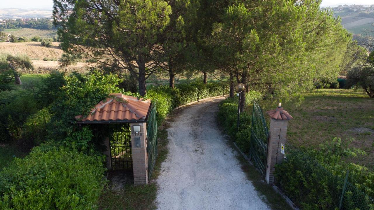 B&B La Figuretta Ези Экстерьер фото