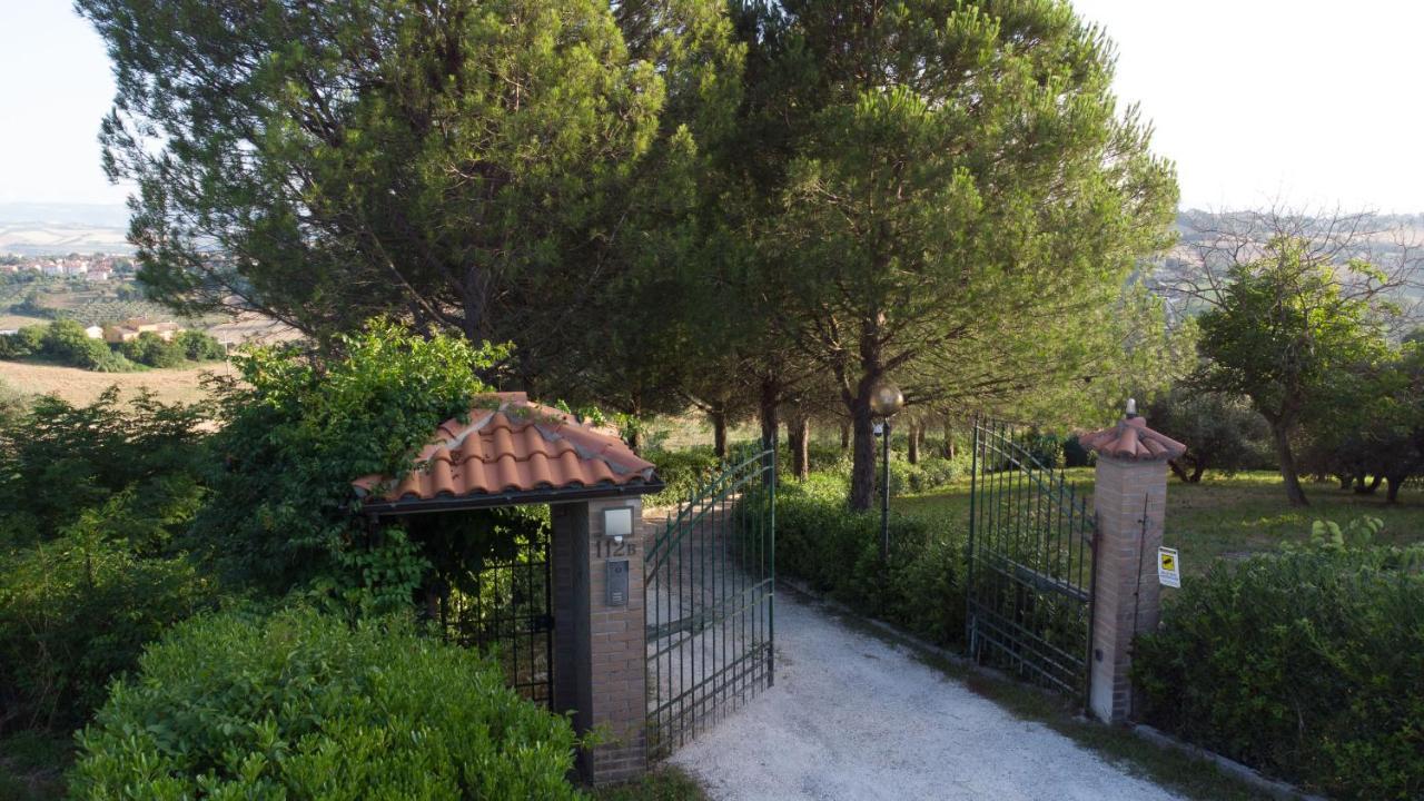 B&B La Figuretta Ези Экстерьер фото